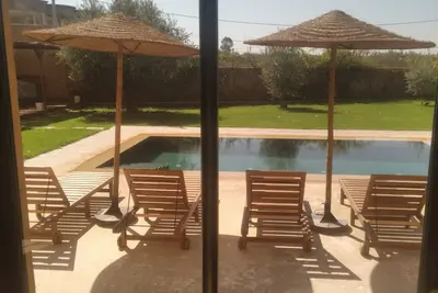 Image de Villa d'Exception avec piscine privée et Terrain de 1300m²