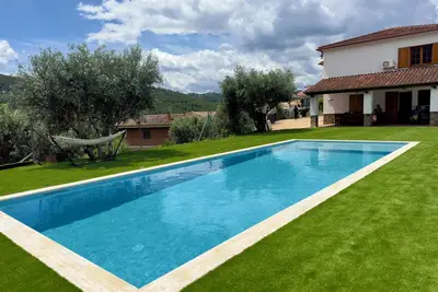 Image de Family house and large swimming pool in the middle of nature (at the foot of Sant Miquel del Fai).