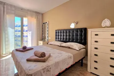 Image de Comfortable 2-Bedroom Apartment in Lloret de Mar, Wi-Fi, 15 min walk to the beach