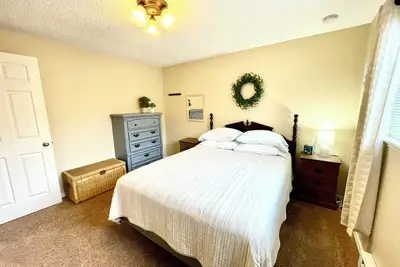 Image de Cozy Beach House near the Bay!
