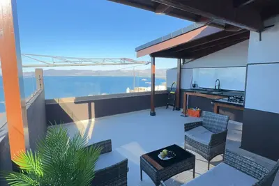 Image de Appartement de Luxe avec Vue Mer Panoramique à Al Hoceima