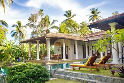 Image de Kumbura Villa near Galle, fully staffed & infinity pool  in tropical setting