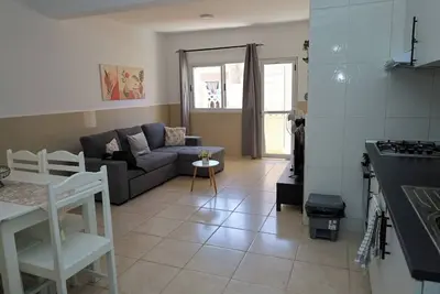 Image de Large 1 Br Apt, late check in available.