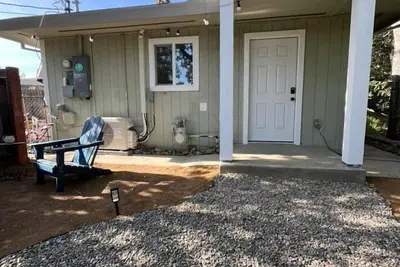 Image de Charming 1br w/ Hot Tub & Fire Pit in Novato