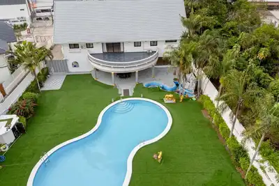 Image de Splash Pool Villa-Villa de luxe avec piscine privée à Pattaya, 5 chambres