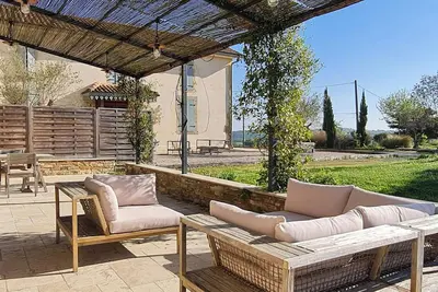 Image de Loft viticole dans les vignes du Gers