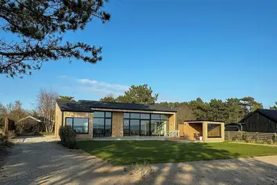 Image de Maison conçue par un architecte, juste au bord de la plage