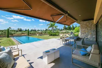 Image de Maison de campagne design avec piscine à Majorque