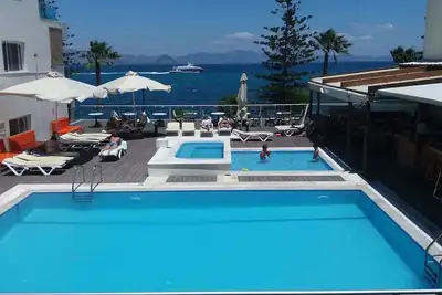 Bristol Sea View Apartments