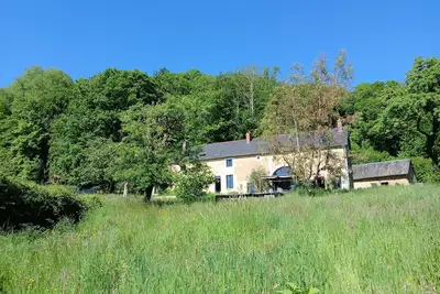 Image de Très belle longère au calme, idéale familles, vue panoramique.