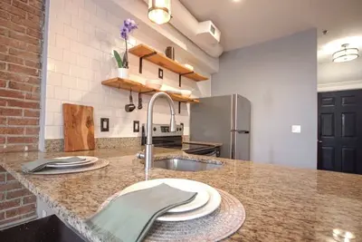 Image de Luxury loft in historic downtown Salisbury
