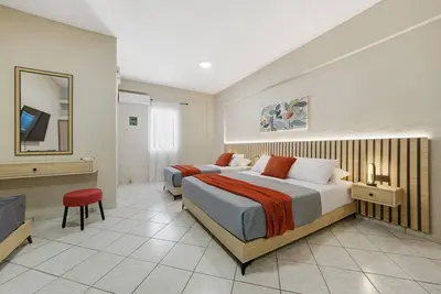 Image de Studio '6' avec jardin commun, Wi-Fi et climatisation