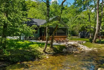 Image de Waterfront Cabin Swim, Fish or Float the Creek!