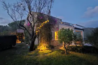 Image de Dragon House: an oasis of peace, beauty and absolute relaxation.