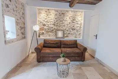 Image de Très jolie 2 Pièces - Vieil Antibes