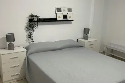 Image de 3 bedroom apartment in Rota  5 mins walk to Naval base  8-10 mins to beach