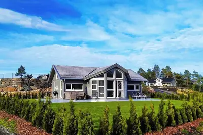 Image de Une expérience de chalet élégante dans un cadre naturel magnifique