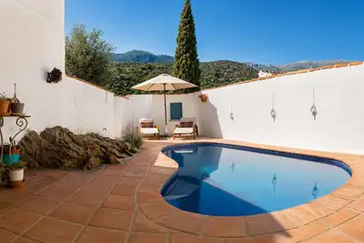 Image de Maison andalouse avec piscine près de Periana, Málaga