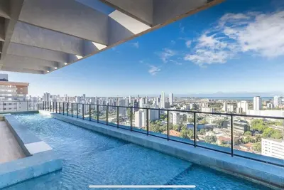 Image de Cozy and modern apartment near the American consulate.