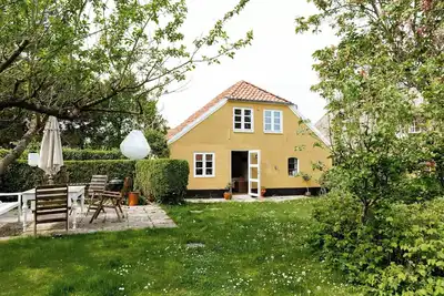 Image de Séjour à \"Skomagerhytten\" avec vue sur Slotssøen