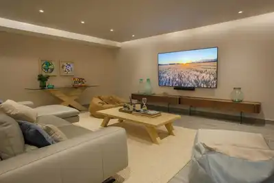Image de Luxury Villa Cdc-6 Suites, Gym, Cinema & Wine Room