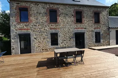 Image de Maison Ancienne rénovée Mer et campagne. Animaux de compagnie accepté