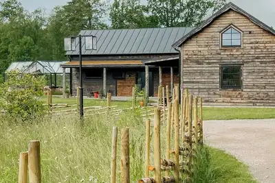 Image de Un gîte paisible à proximité des lacs, de la forêt et d'une réserve naturelle