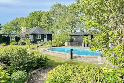 Image de Détente à la campagne avec piscine et tranquillité de la région de Vestjylland