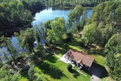 Image de Chalet avec lac privé et sauna près de Näshult