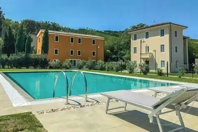Image de Joli appartement près de Lucques avec piscine