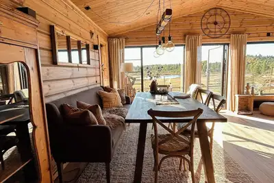 Image de Cabane de montagne moderne et confortable par Kvamsfjellet