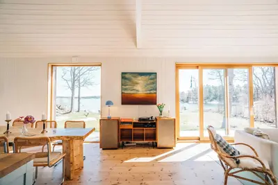 Image de Chalet d'archipel au bord de l'eau sur Södermöja avec sauna