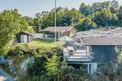 Image de Chalet avec vue sur le Gullmarsfjorden