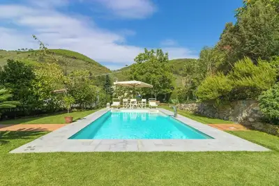 Image de Marusca. Maison de vacances avec piscine privée près de Lucques