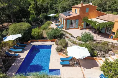 Image de Villa provençale avec piscine près de Lorgues