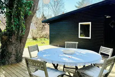 Image de Maison de vacances près d'une plage adaptée aux enfants à Kulhuse