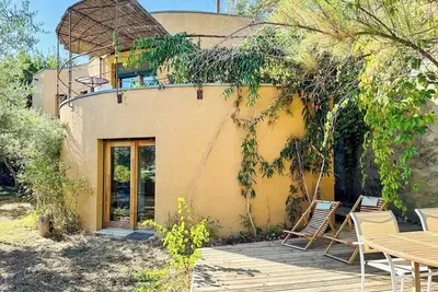 Image de Rez-de-villa d'architecte bioclimatique à Cadenet