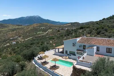 Image de Maison centenaire avec vue sur La Maroma à Cútar