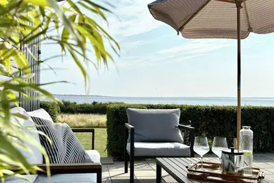 Image de Villa en bord de mer avec vue sur l'archipel sud de Fionie