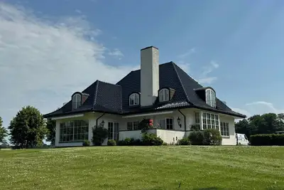 Image de Villa - avec vue sur les champs et les jardins