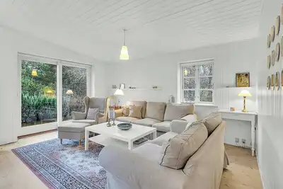 Image de Maison de vacances à Gudenåen avec jardin naturel