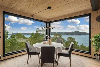 Image de Chalet avec vue panoramique sur le fjord de Trondheim