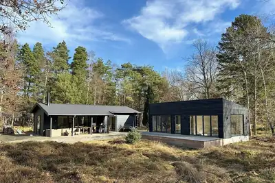 Image de Maison familiale récemment rénovée, à proximité de la plage et de la forêt