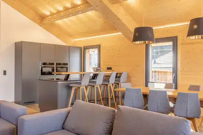 Image de Maison de vacances supérieure avec 5 chambres, sauna
