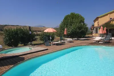 Image de Villa à Sant'onofrio-floriano avec 6 chambres à coucher, 19 couchages