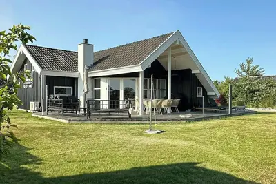 Image de Maison de vacances familiale avec tout ce qu'il faut pour petits et grands
