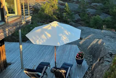 Image de Chalet moderne avec vue sur la mer à Portør