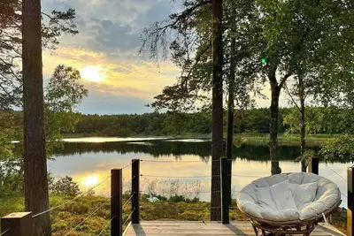 Image de Chalet en bord de mer avec jetée et sauna à Spillersboda