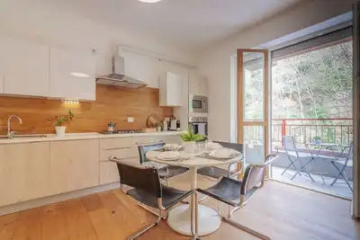 Image de Cozy Oak Como-Brunate bright apt. with garage