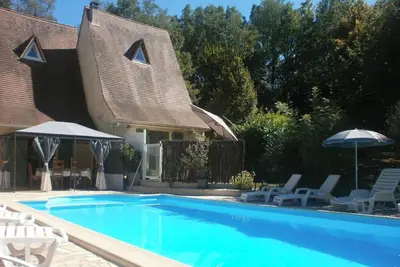 Image de Gîte avec parking - Saint-Avit-de-Vialard